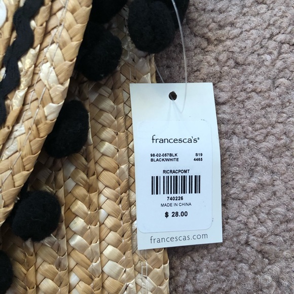 Women’s Clutch - Picture 2 of 9